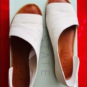 Asymmetrical Open Toe Flats!!